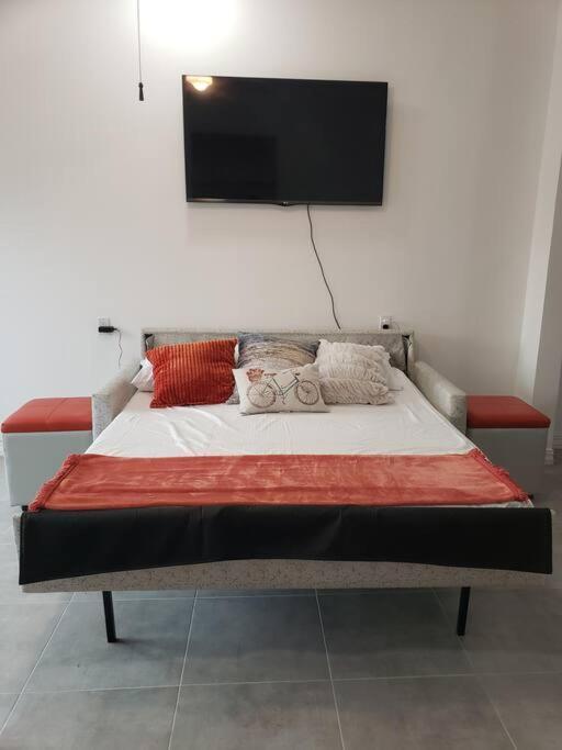 2 Br/ 1 Ba Home, Sleeps 10, 1 Min Walk To Rosarito Beach Eksteriør bilde