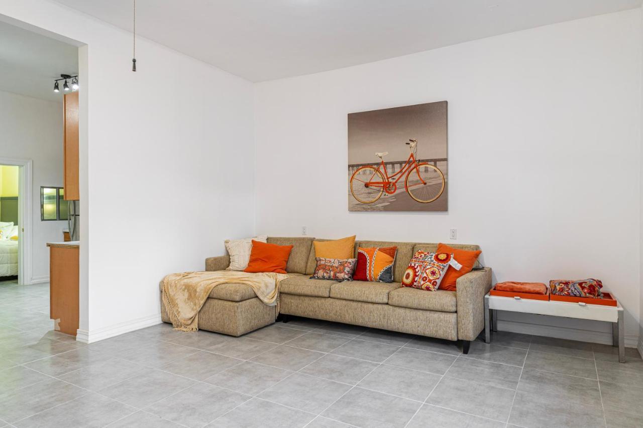2 Br/ 1 Ba Home, Sleeps 10, 1 Min Walk To Rosarito Beach Eksteriør bilde