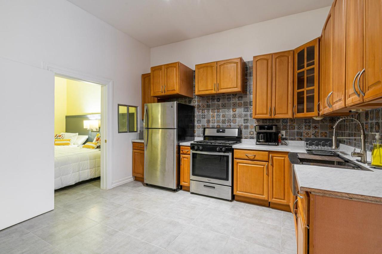 2 Br/ 1 Ba Home, Sleeps 10, 1 Min Walk To Rosarito Beach Eksteriør bilde